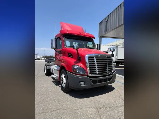 2019 FREIGHTLINER/MERCEDES CASCADIA 1131d4c0ce04aa3230726577324f873df74