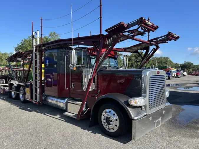 2021 Peterbilt 389