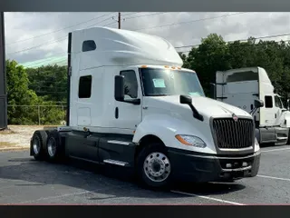 2021 INT LT625 6x4