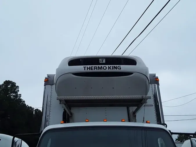 2016 FREIGHTLINER/MERCEDES M2 106