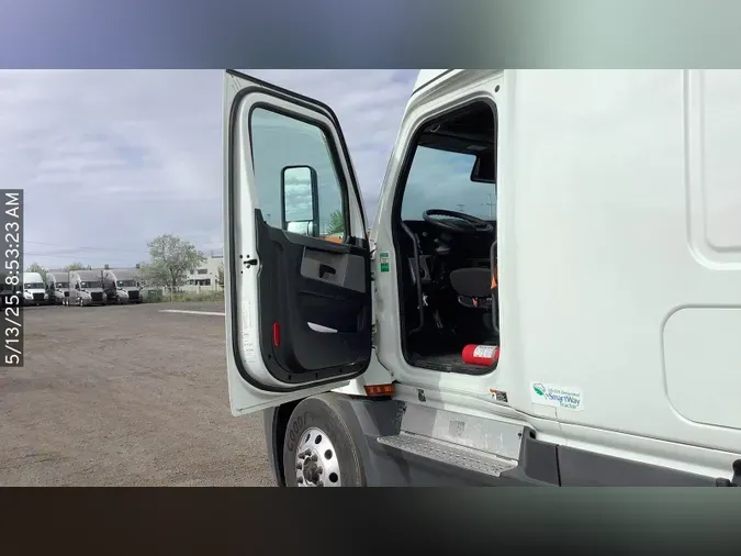 2021 Freightliner Cascadia