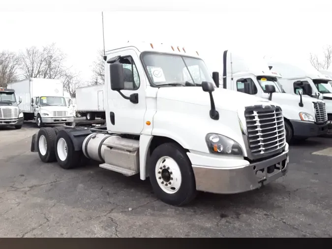 2019 FREIGHTLINER/MERCEDES CASCADIA 125