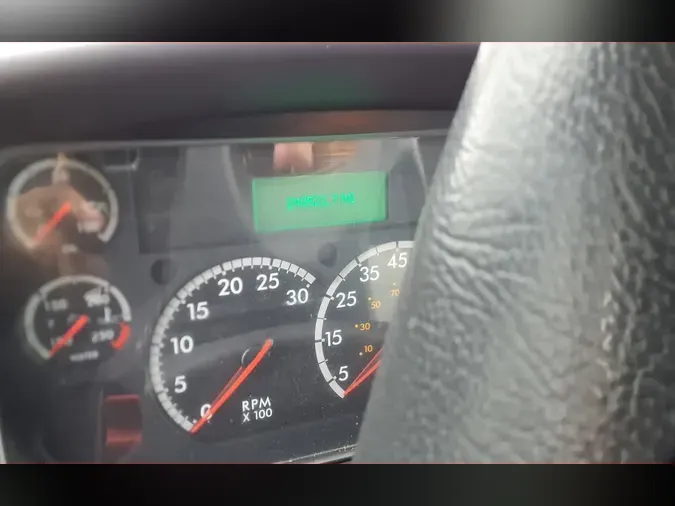 2018 FREIGHTLINER/MERCEDES M2 106