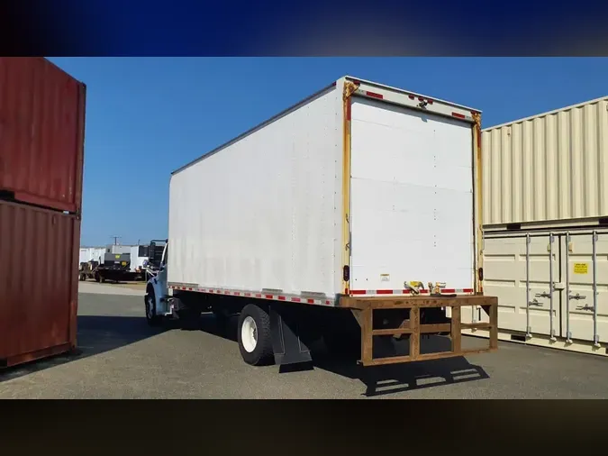 2021 FREIGHTLINER/MERCEDES M2 106