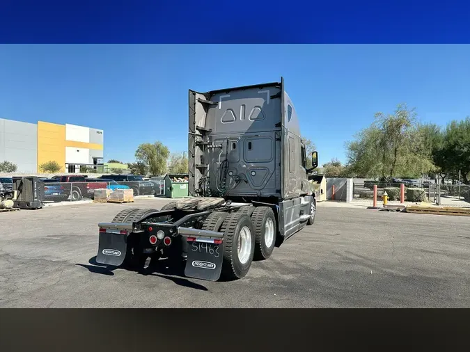 2021 Freightliner Cascadia