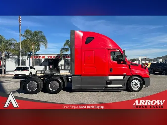 2022 FREIGHTLINER CA126