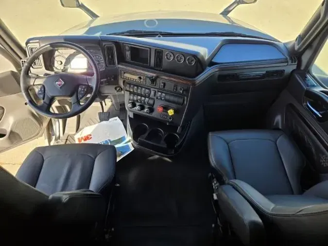 2023 International LT625