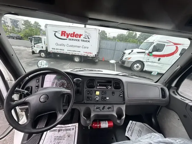 2019 FREIGHTLINER M2 106