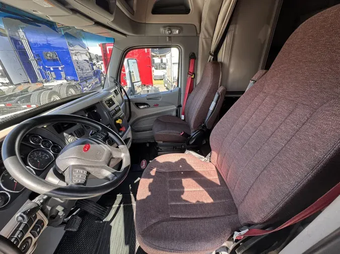 2022 Peterbilt 567