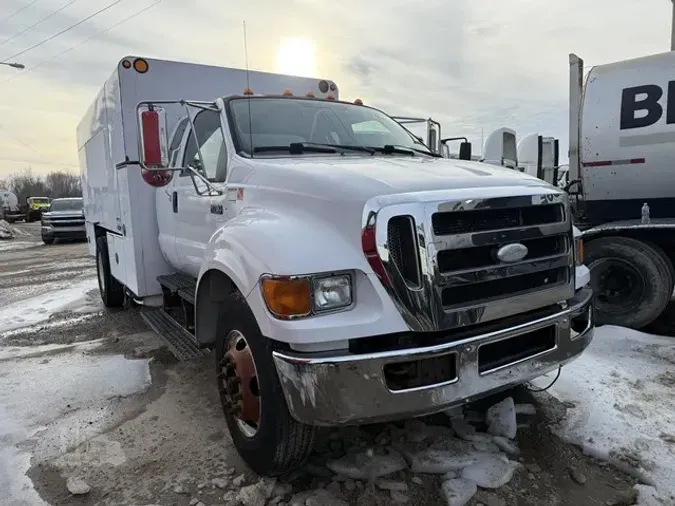 2009 FORD F750 SD