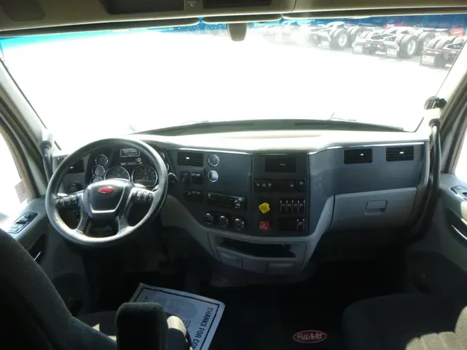 2021 Peterbilt 579