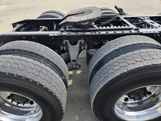 2020 International LT625