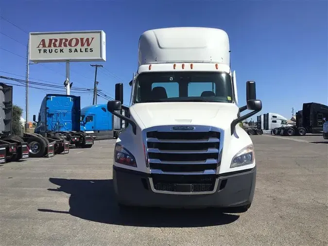 2021 FREIGHTLINER CA1261d7b85a554b2f6696d66f730c58634ce