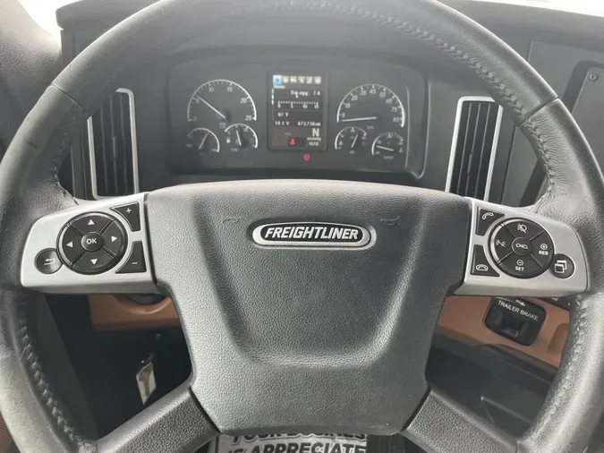 2019 Freightliner Cascadia 126