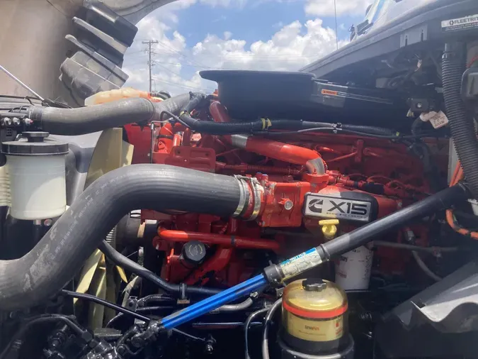 2020 International LT625