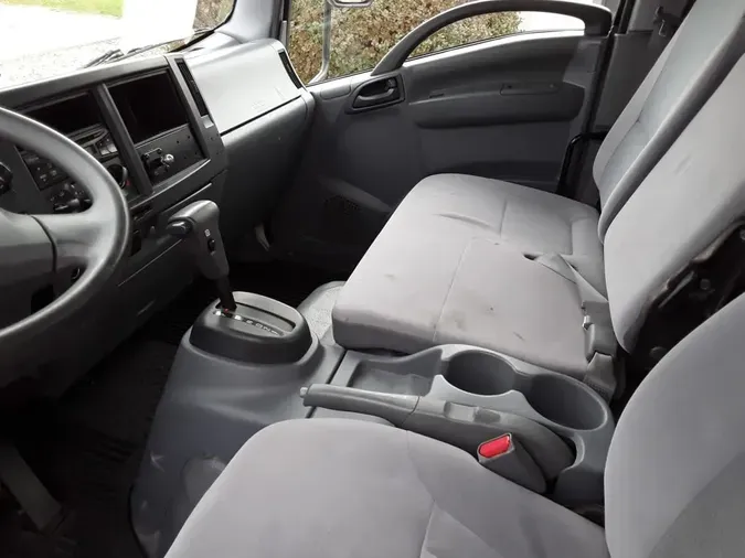 2018 ISUZU NPR HD1d81f7165f316e3101d6ef42e2928048