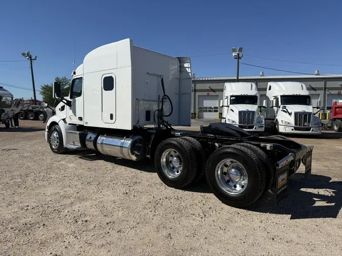 2022 Peterbilt 579