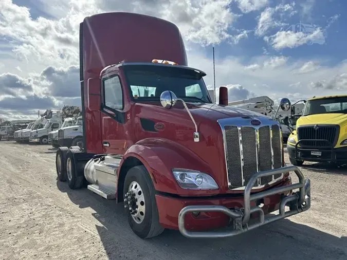 2019 PETERBILT 579