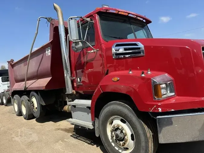 2020 WESTERN STAR 4700