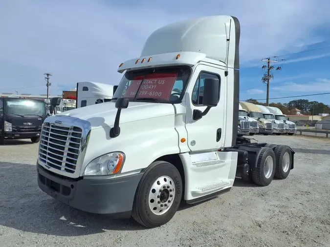2019 FREIGHTLINER/MERCEDES CASCADIA 1251d8bd4713e136a464827bd85986bb95b