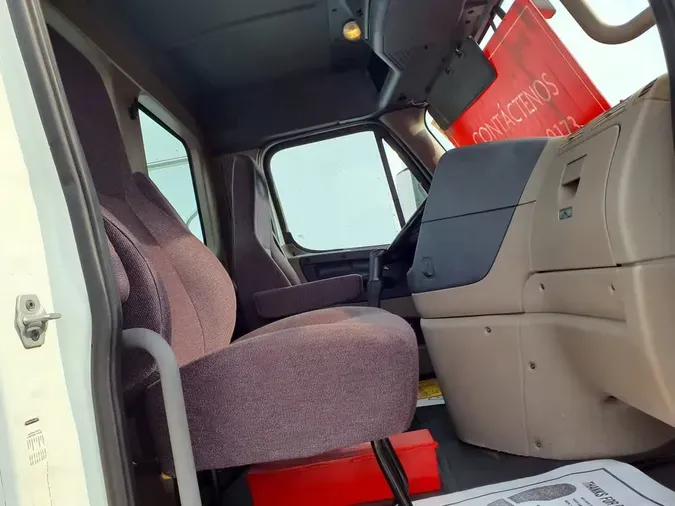 2020 FREIGHTLINER/MERCEDES CASCADIA 113