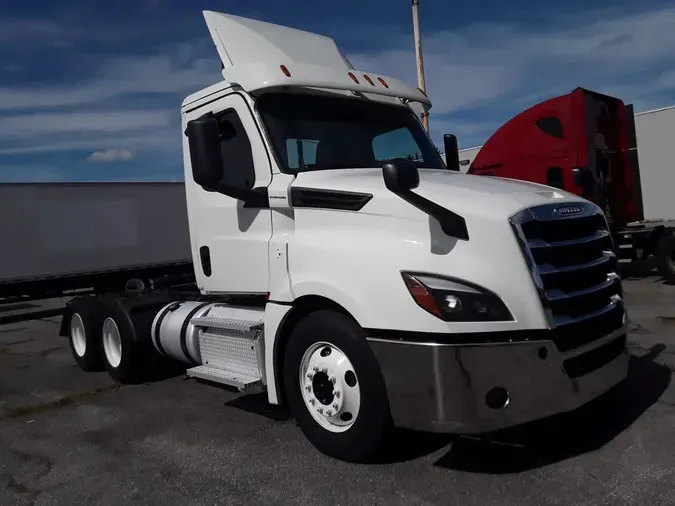 2020 FREIGHTLINER/MERCEDES NEW CASCADIA PX12664