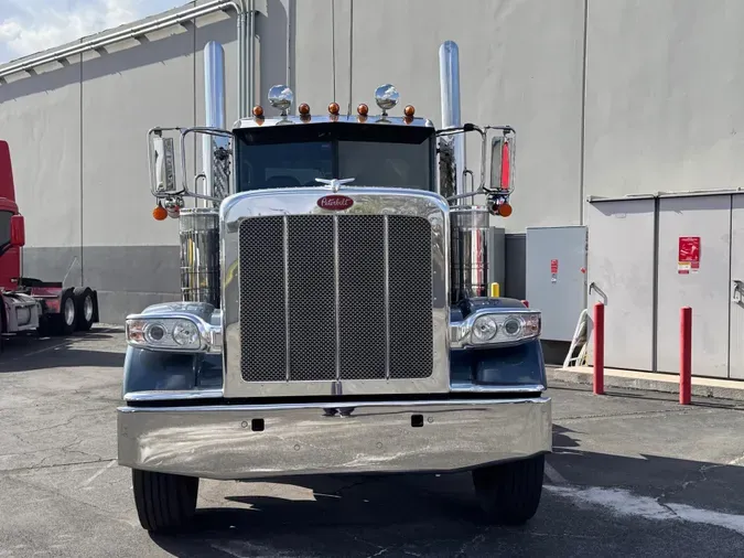 2023 Peterbilt 3891d8fa29f6bb872ccaf410bbc79ce570a