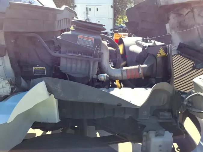 2020 NAVISTAR INTERNATIONAL MV607 (4X2)