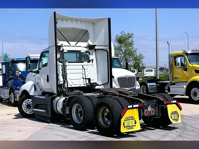 2022 INT LT625 6x41d93a2fcfdd854f80272d5be976eefb6