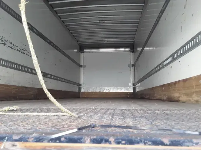 2020 FREIGHTLINER/MERCEDES M2 106