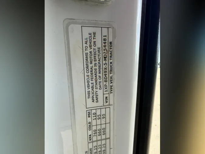 2021 Peterbilt 579