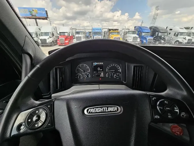 2021 FREIGHTLINER CASCADIA
