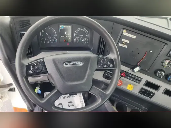2019 FREIGHTLINER CA126