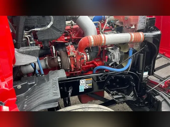 2021 PETERBILT 579