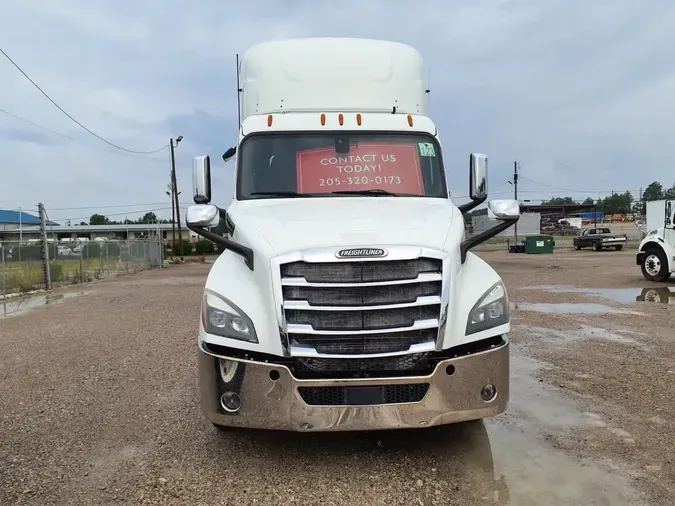 2019 FREIGHTLINER NEW CASCADIA 126