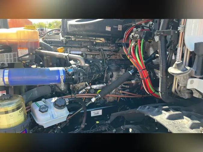 2022 Freightliner Cascadia 1261da20c13502a5f5530fa73882abfea4b