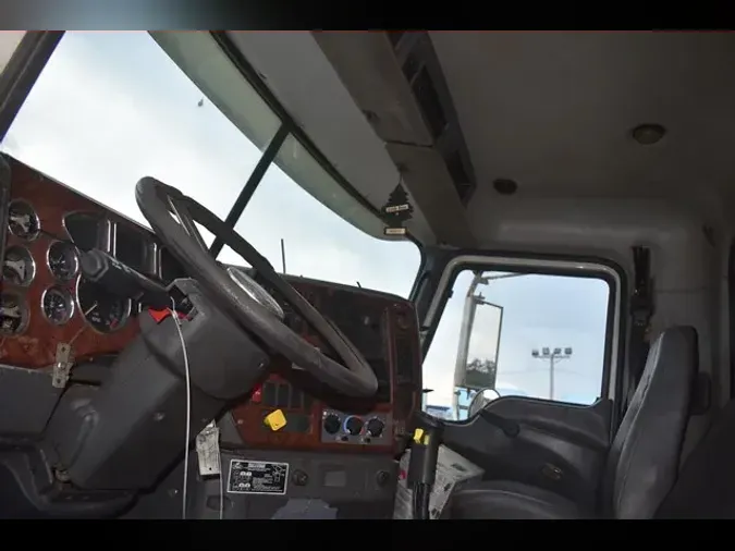 2007 MACK GRANITE CTP713