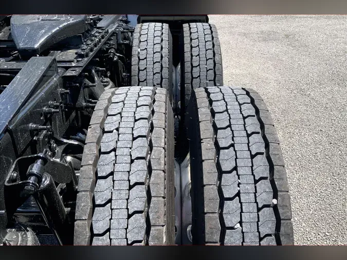 2021 INT LT625 6x41da4b557d737589fec575fe7cc258e50