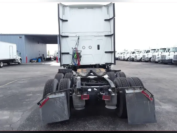 2020 NAVISTAR INTERNATIONAL LT625 SLPR CAB