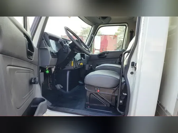 2021 INTERNATIONAL MV