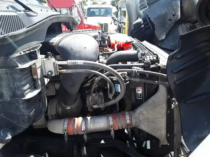 2018 FREIGHTLINER CASCADIA 113
