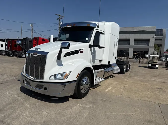 2023 Peterbilt 579