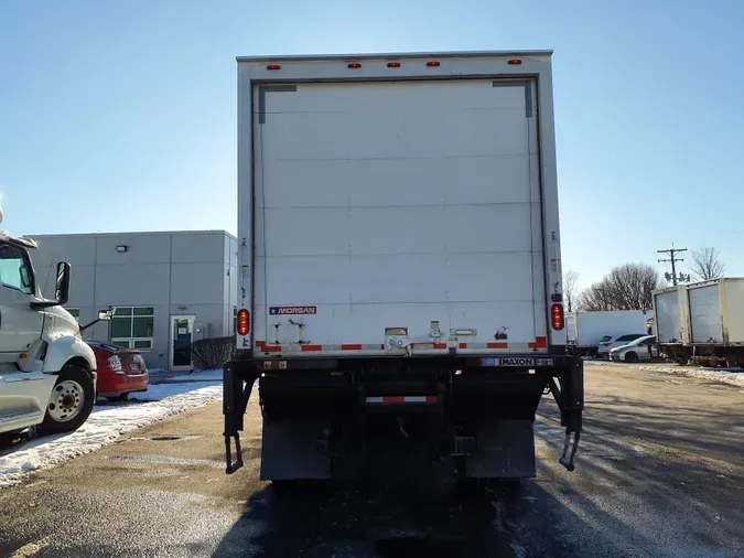 2019 FREIGHTLINER/MERCEDES M2 106