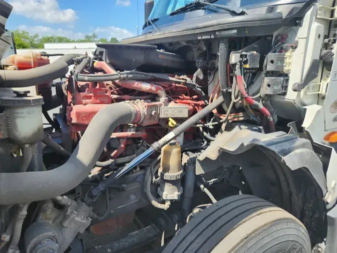 2020 NAVISTAR INTERNATIONAL LT625 DAYCAB T/A