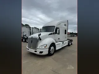 2022 KENWORTH T680