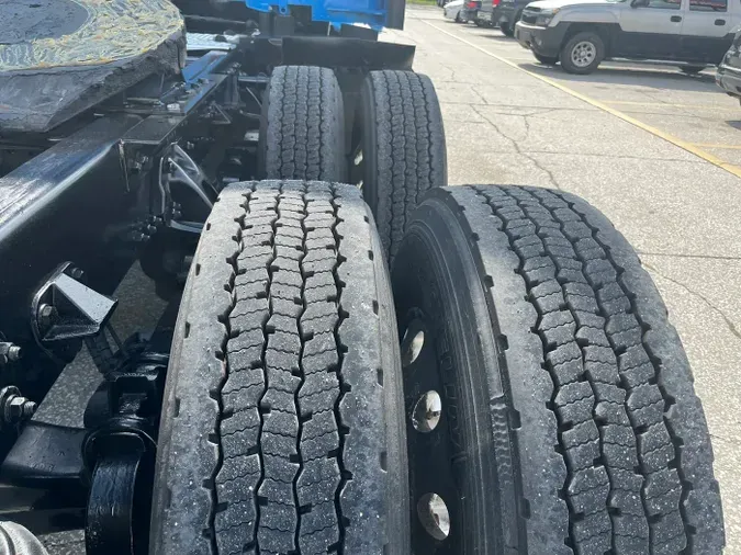 2022 Kenworth T680