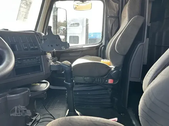 2015 VOLVO VNL64T6701db6fa1612cd7f73a6d36d3ab5ca1ebc