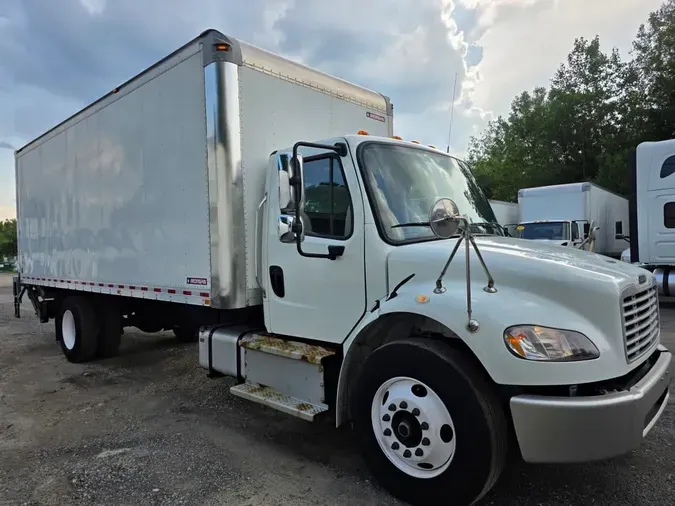2019 FREIGHTLINER M2 106