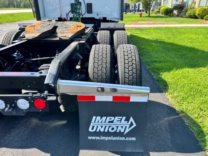 2022 Kenworth T680