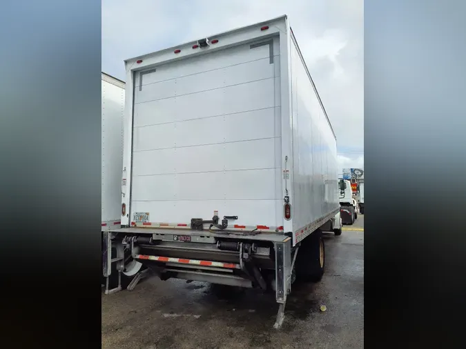 2019 FREIGHTLINER/MERCEDES M2 106